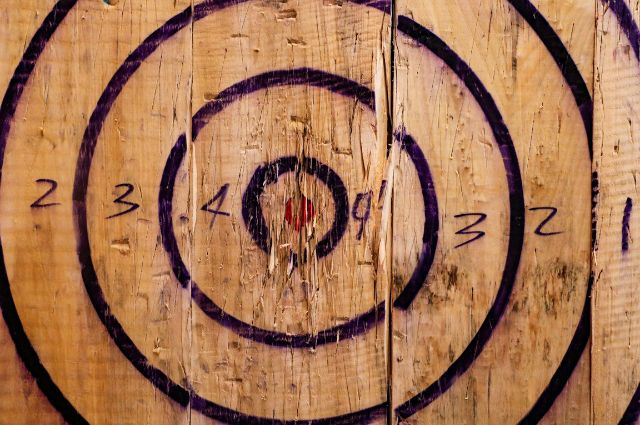 axe throwing